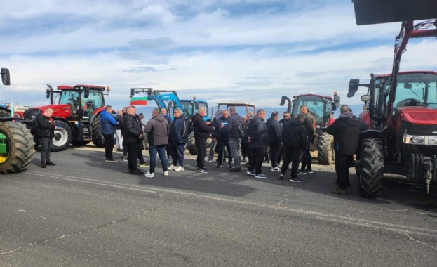 Фермери блокираха граничния пункт „Илинден-Ексохи“