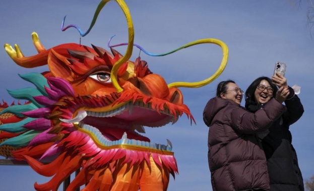 В Китай посрещат Годината на дракона, какви са традициите