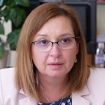 Зорница Русинова: Призовавам за законодателни промени относно социалните домове за възрастни хора