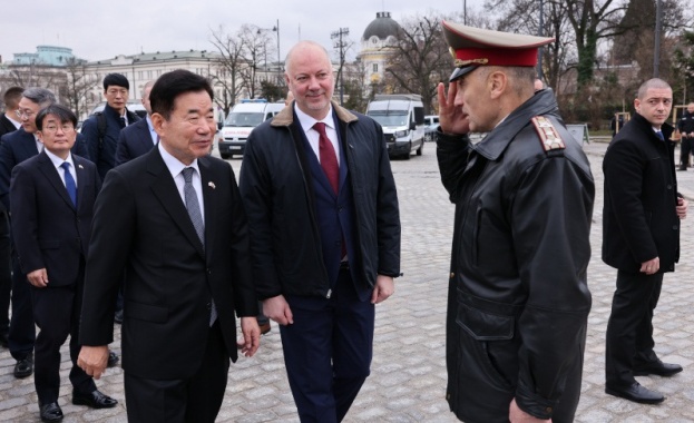 Председателят на НС на Република Корея е на официално посещение в България