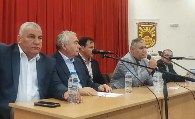 След закриването на затворническото общежитие в Бойчиновци в него няма