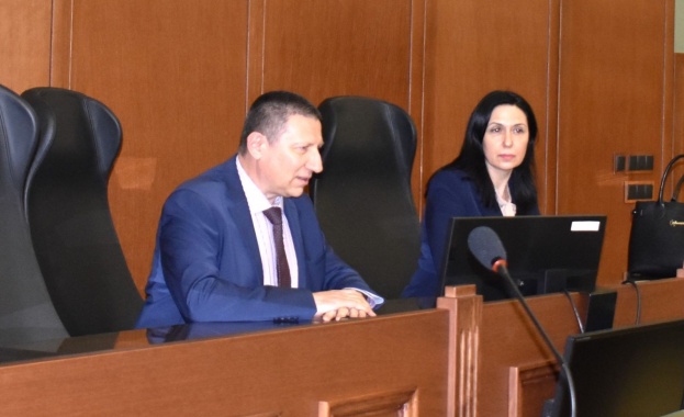 И ф главен прокурор Борислав Сарафов представи пред прокурорите от Софийска