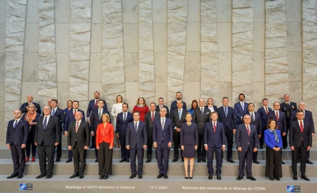 Тагарев: България е сред 18-те страни от НАТО, които отделят по 2% от БВП за отбрана