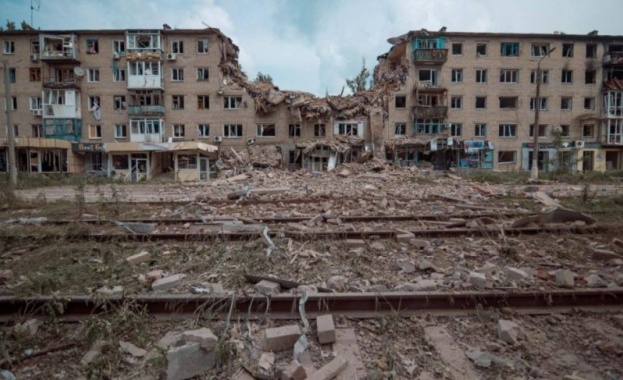 След отстъплението от Авдеевка Украйна стабилно губи позиции пише The