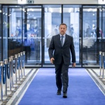 Иво Христов: Ако скърбим за Навални, но мълчим за Асанж, подравяме моралната достоверност на Европа