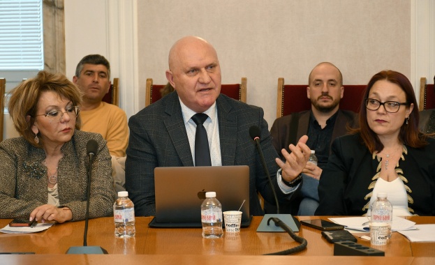 Близо 17 5 млн лв ще бъдат инвестирани по програма Образование