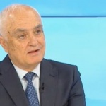 Атанас Запрянов: БТР-ите за Украйна са в София, изчаква се румънска фирма да уреди транспорта им