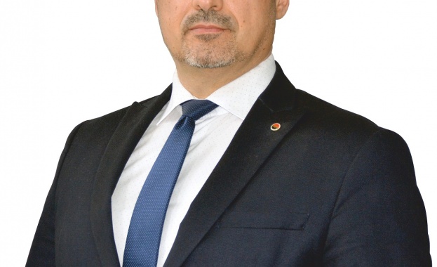 ВМРО: Намаляване на санкциите при непосещение на училище стимулира маргинализацията