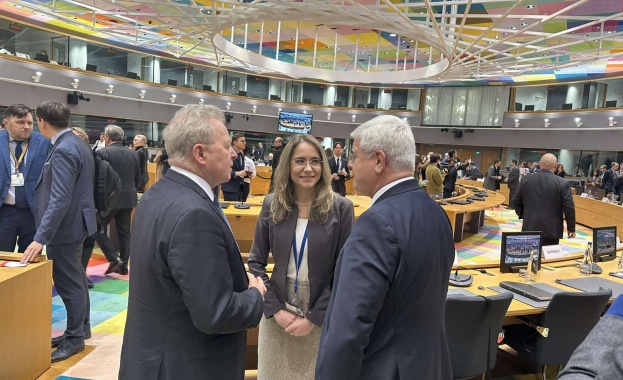 Министърът на земеделието и храните Кирил Вътев участва в дискусия