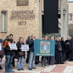 Мълчалив протест срещу решението на Светия синод да касира изборите за нов Сливенски митрополит