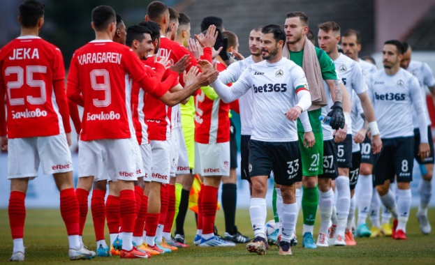 ФК ЦСКА 1948 вчера завърши наравно със Славия 1 1 Макар