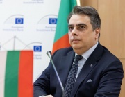Министър Василев: България разчита на ЕИБ за финансирането на коридора Север – Юг