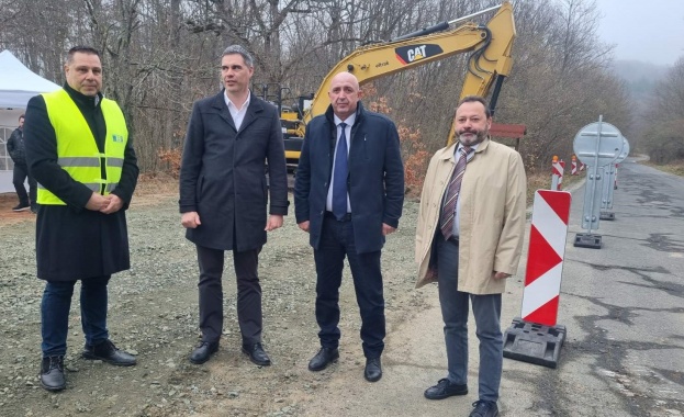 Започна основният ремонт на третокласния път III 907 Босна Визица