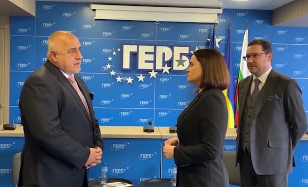 Лидерът на беларуската опозиция Светлана Тихановска беше посрещната в централата