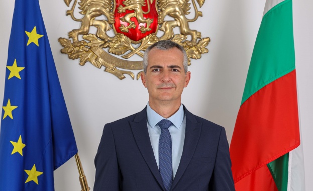 Всеки ден през изминалите 9 месеца работихме усърдно в изпълнение