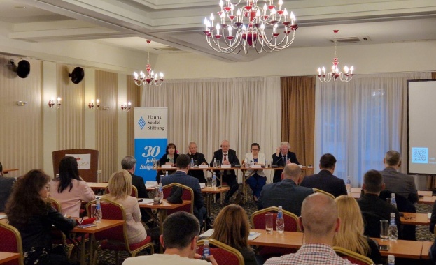 Заместник главният прокурор Мария Павлова заместник посланикът на Федерална Република