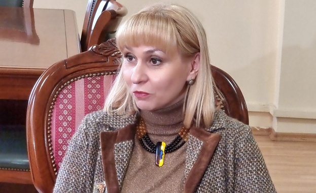 Омбудсманът пита здравния министър ще има ли пак проблем при антибиотиците с е-рецепта от 1 април Омбудсманът пита здравния министър ще има ли пак проблем при антибиотиците с е-рецепта от 1 април