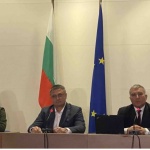 Украински политици призоваха управляващите ни да прекратят военната помощ за държавата им