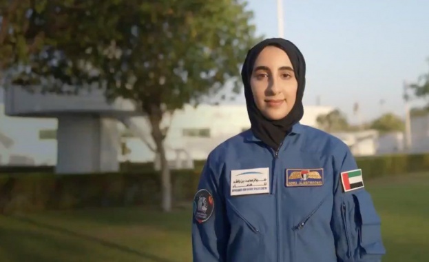 Астронавтката от ОАЕ Нора Ал Матруши е прекарала голяма част