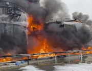 В резултат на удари от дронове е избухнал пожар в петролна база в Краснодарския край