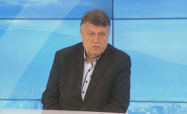 Проф. Георги Вълчев: В период на кризи образованието трябва да е приоритет Проф. Георги Вълчев: В период на кризи образованието трябва да е приоритет