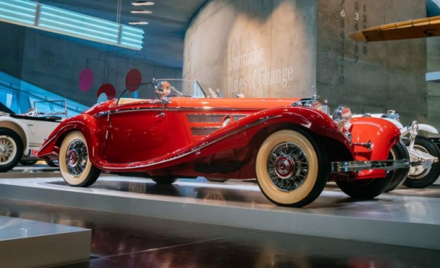 • Любимец на публиката в музея на Mercedes-Benz• Множество детайли