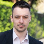 Кристиян Шкварек: В Европа вече настъпва промяна към ислямизация, арабизация и африканизация