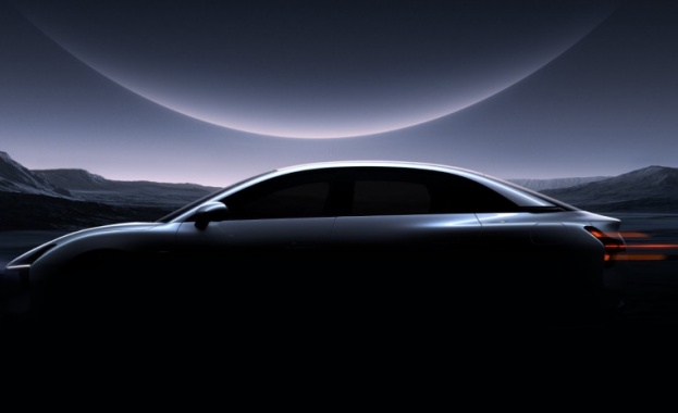 След анонса на китайския производител на електромобили NIO че ще