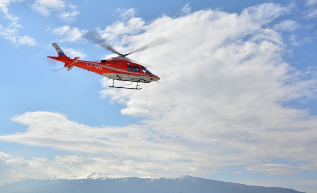 На 50 годишната пациентка внезапно ѝ прилошало
Транспортираха пациентка с мозъчен кръвоизлив