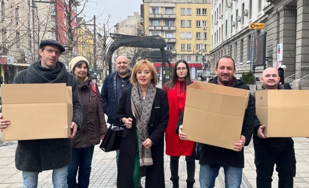 Резултати от колективните искове срещу трите телекома които заведохме от