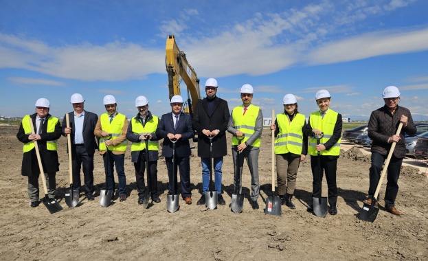 Министър Богданов: България е добро място за инвестиции и правене на бизнес