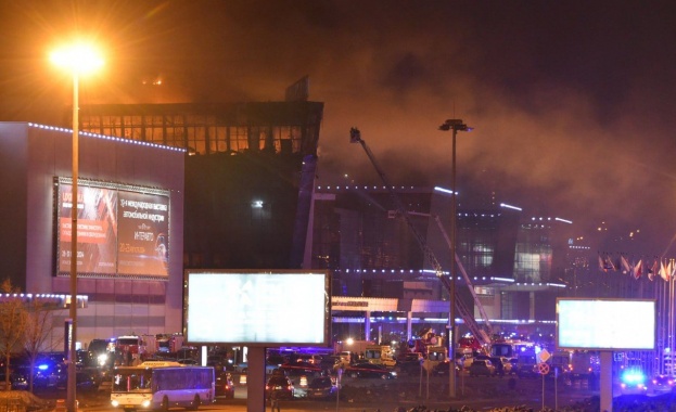 Най малко 93 са загиналите при вчерашната атака край Москва Това