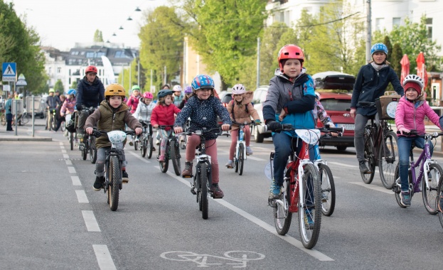 С велобус на училище: Виена насърчава екологичен транспорт