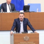 Ченчев: Стратегията за спорта отчита ли, че в 511 български училища няма спортен салон
