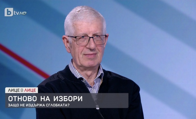 Румен Овчаров: Това, коeто направиха в СОС, наля вода в мелницата на Корнелия. Тя сега е на гребена