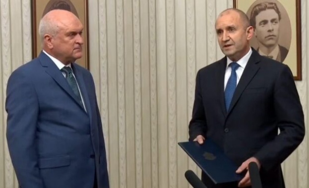 Готов е списъка на предложените за служебни министри на кабинета „Главчев” Готов е списъка на предложените за служебни министри на кабинета „Главчев”