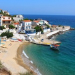 Гръцкият остров Икария - синьо-бялата приказка на столетниците