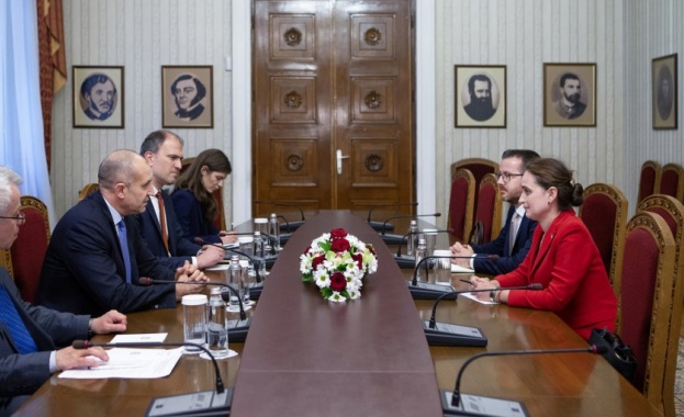 Президентът Радев и новият шеф на Представителството на ЕК у нас обсъдиха парите по ПВУ