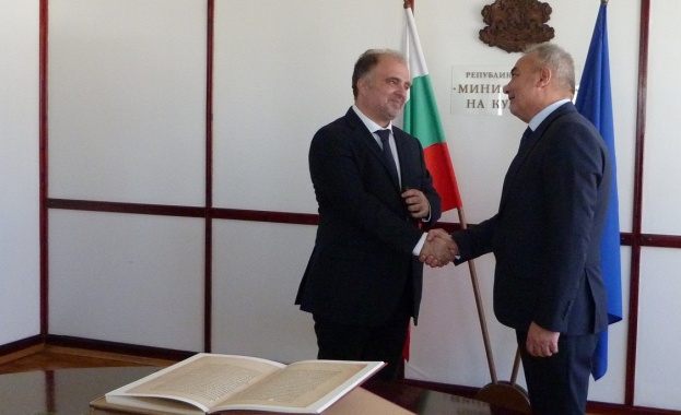 На церемония по приемственост днес 9 април 2024 г в