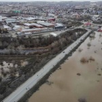 Протест в Орск след наводненията заради скъсана язовирна стена