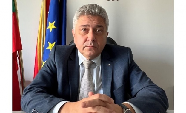 Външният министър Стефан Димитров: Получените средства за изборите в чужбина са достатъчни