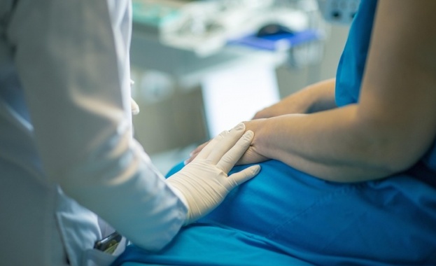 Производно на кетамин дадено на майки след раждане намалява риска