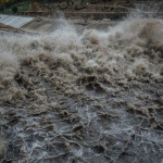 Властите в руския град Оренбург обявиха масова евакуация след покачване на нивото на река Урал