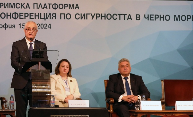 Министър Запрянов: Ще продължаваме да бъдем солидарни с Украйна и нейния народ (Обновена)