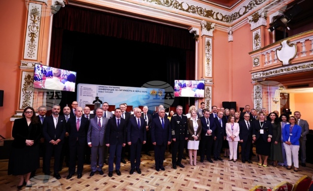 Министри и дипломати откриха втората конференция за сигурността в Черно море