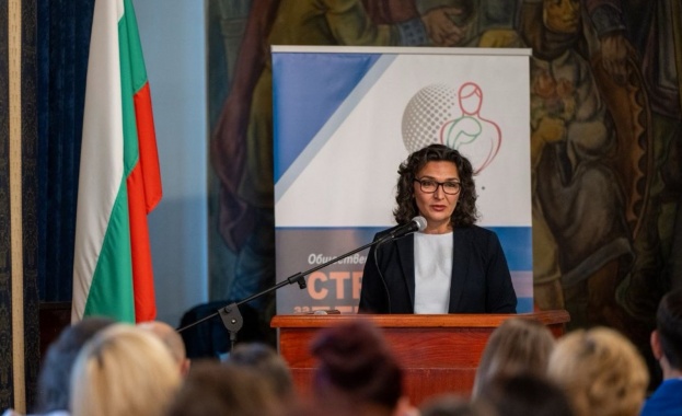 Възраждане е една от малкото политически организации които защитават семейните