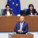 НС прие предложението на БСП за отлагане на либерализацията на ток за домакинствата