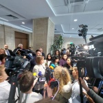 Нинова: Дадохме подписи и на “Възраждане”, и на ПП-ДБ. Въпросът с оставката на Желязков е принципен