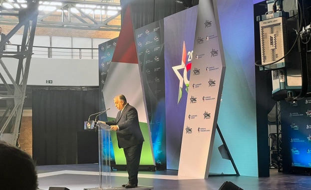 Господстващият в Европа ултралиберализъм повтаря методите на тоталитарния комунизъм и