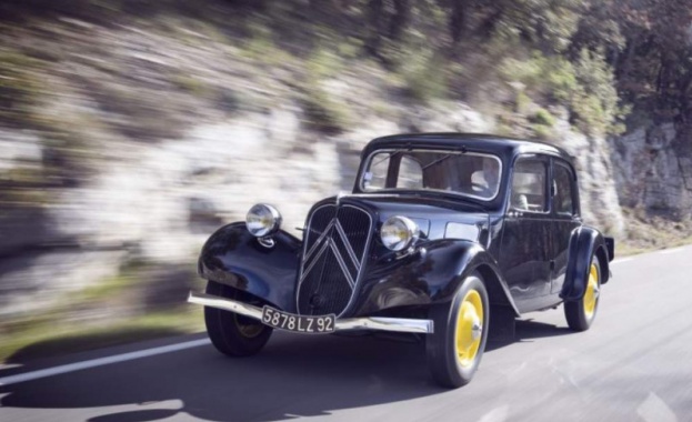Известният с прозвището Автомобилът със 100 патента Traction Avant съчетава